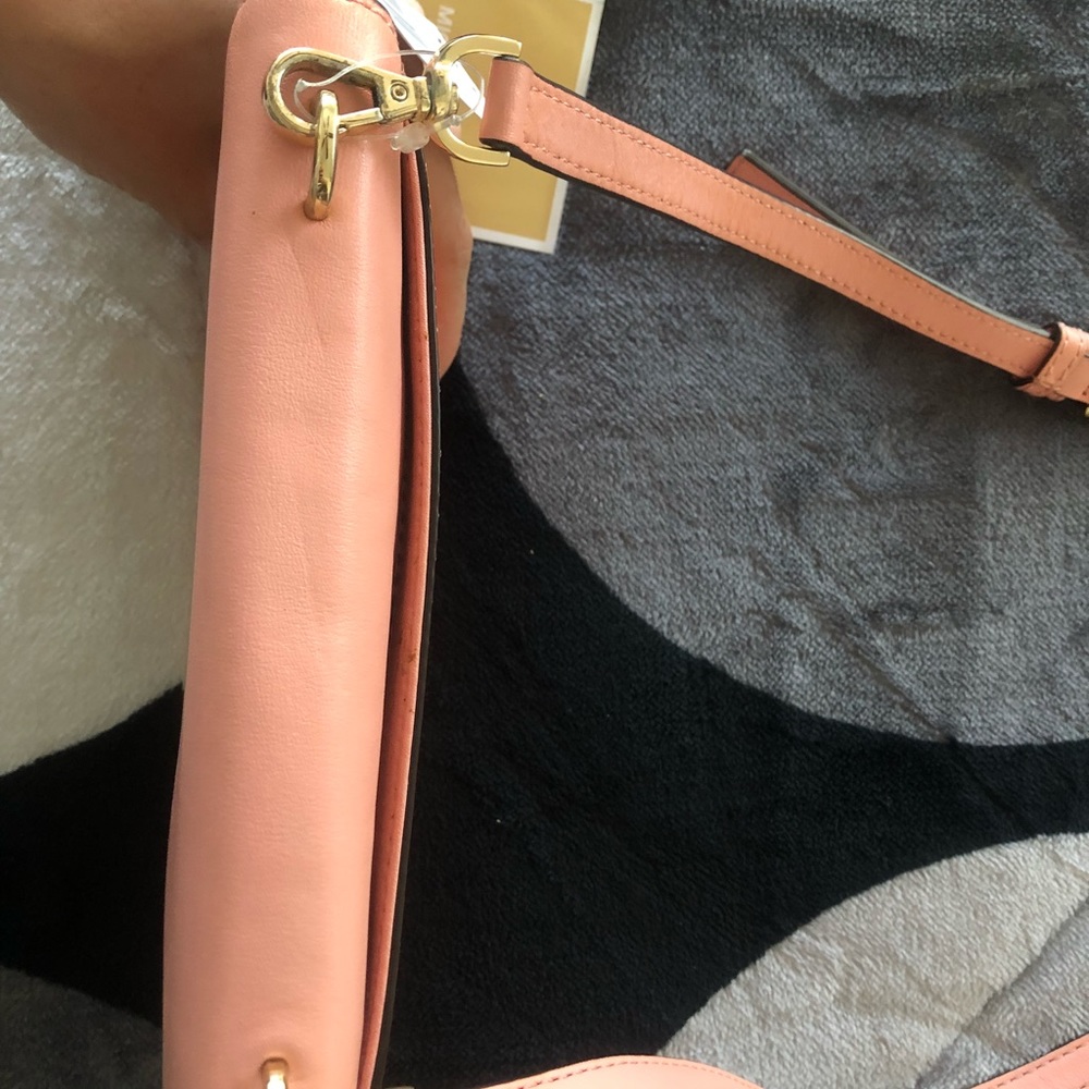 Purse - Picture 7 of 9
